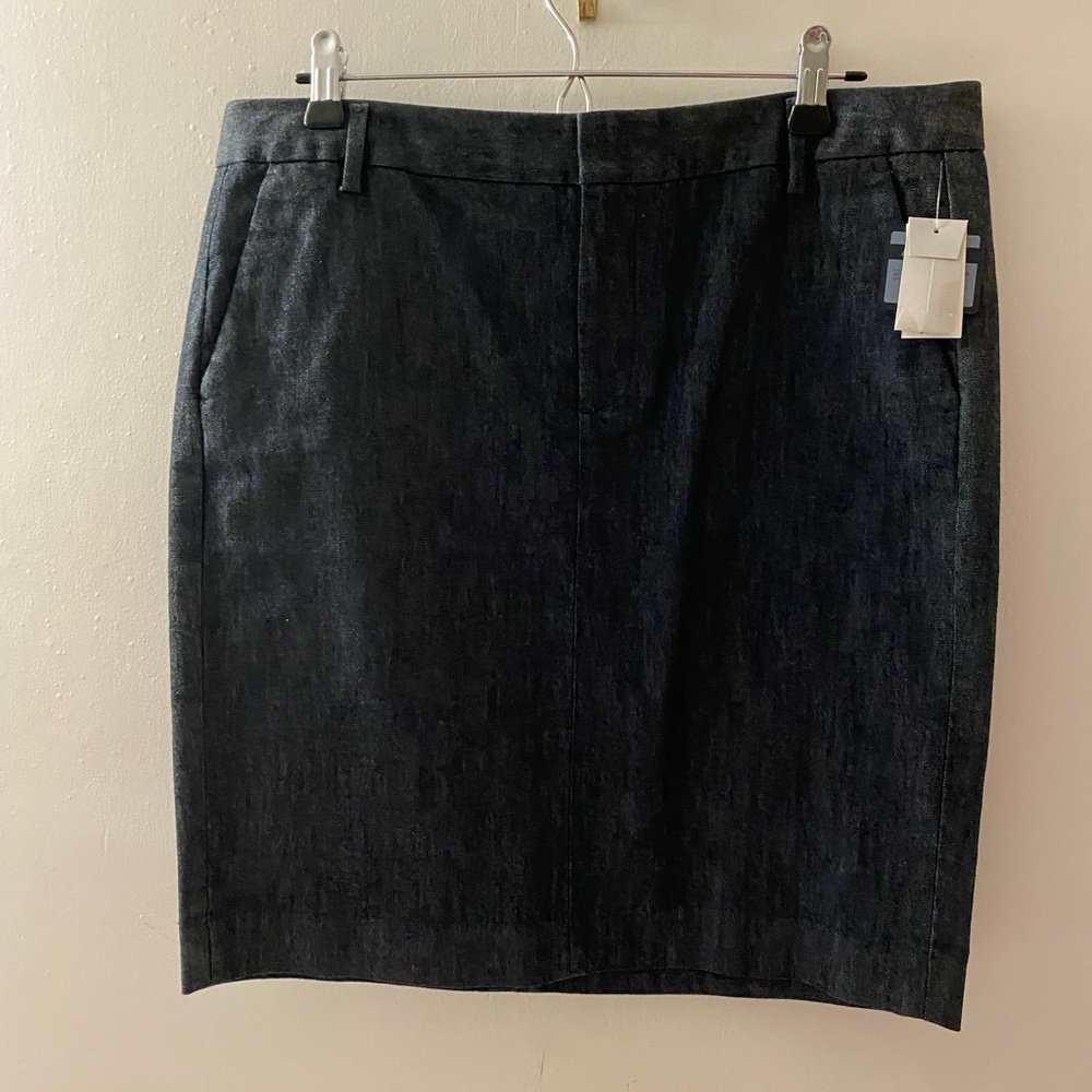 GAP Denim Pencil Skirt NEW WITH TAGS Size 10